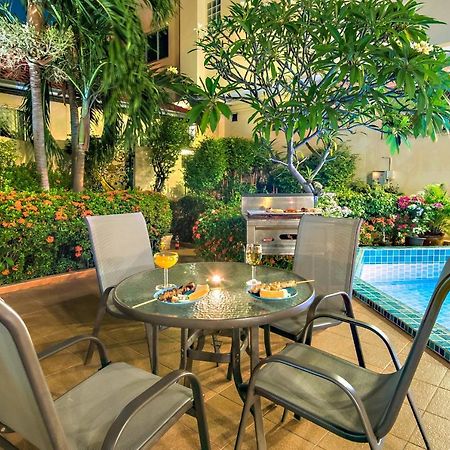 Butterfly Garden Boutique Residences Large Luxury Apts And Villas A Lifetsyle Destination By Neang, Everything You Need All Right Here 1-3 Bedrooms 110 To 190 Sq Mtrs, 2 Full Bathrooms, Rain Shower, Spa Bath, Bbq, Free Wifi, Staff 24-7, Close To Beac Pattaya Exterior foto