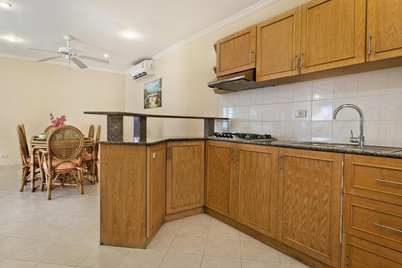 Butterfly Garden Boutique Residences Large Luxury Apts And Villas A Lifetsyle Destination By Neang, Everything You Need All Right Here 1-3 Bedrooms 110 To 190 Sq Mtrs, 2 Full Bathrooms, Rain Shower, Spa Bath, Bbq, Free Wifi, Staff 24-7, Close To Beac Pattaya Exterior foto