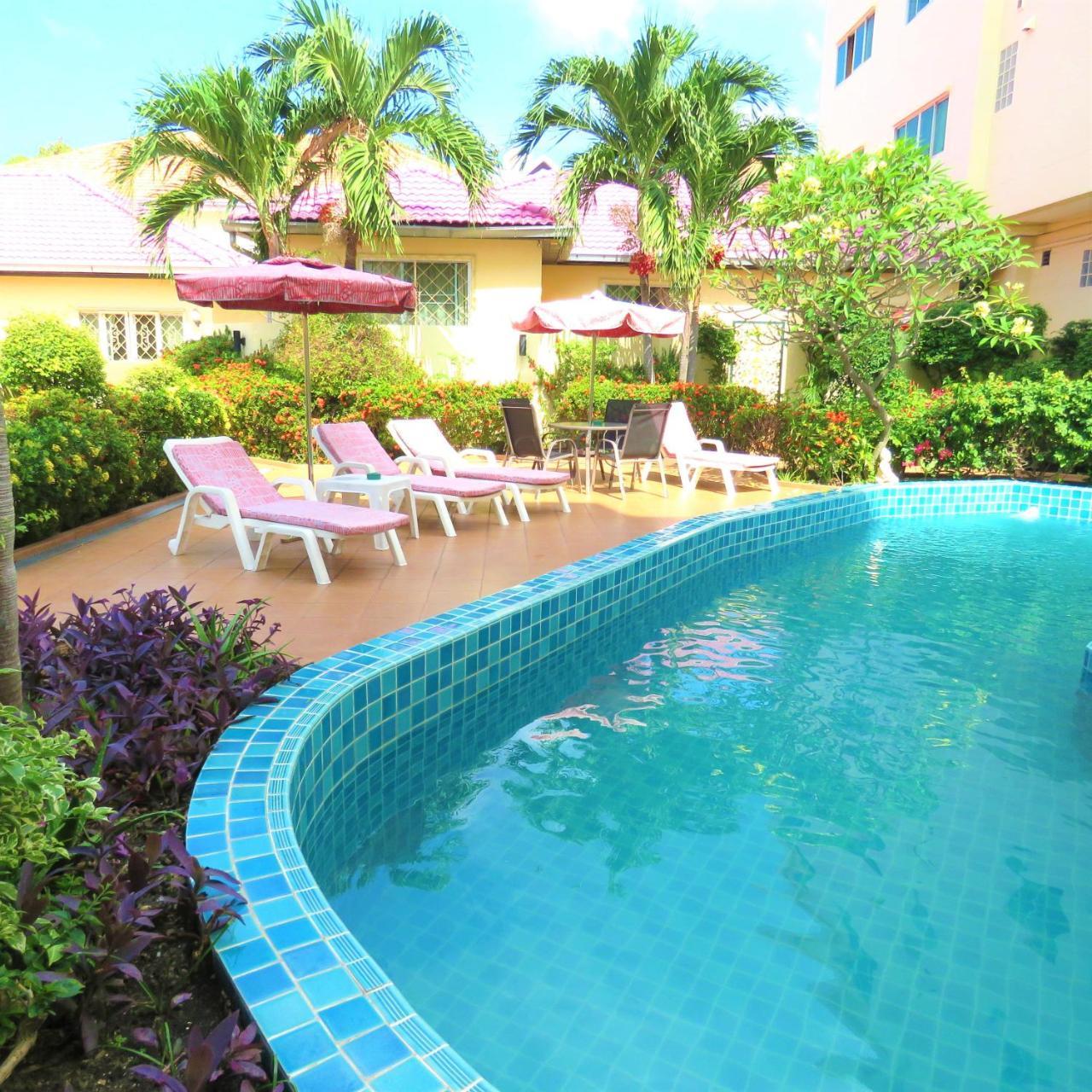 Butterfly Garden Boutique Residences Large Luxury Apts And Villas A Lifetsyle Destination By Neang, Everything You Need All Right Here 1-3 Bedrooms 110 To 190 Sq Mtrs, 2 Full Bathrooms, Rain Shower, Spa Bath, Bbq, Free Wifi, Staff 24-7, Close To Beac Pattaya Exterior foto