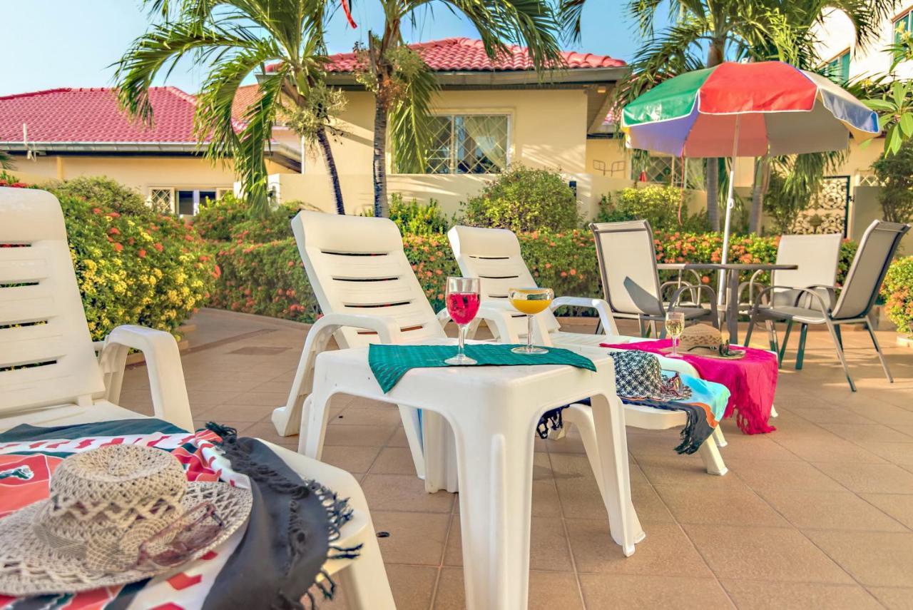 Butterfly Garden Boutique Residences Large Luxury Apts And Villas A Lifetsyle Destination By Neang, Everything You Need All Right Here 1-3 Bedrooms 110 To 190 Sq Mtrs, 2 Full Bathrooms, Rain Shower, Spa Bath, Bbq, Free Wifi, Staff 24-7, Close To Beac Pattaya Exterior foto